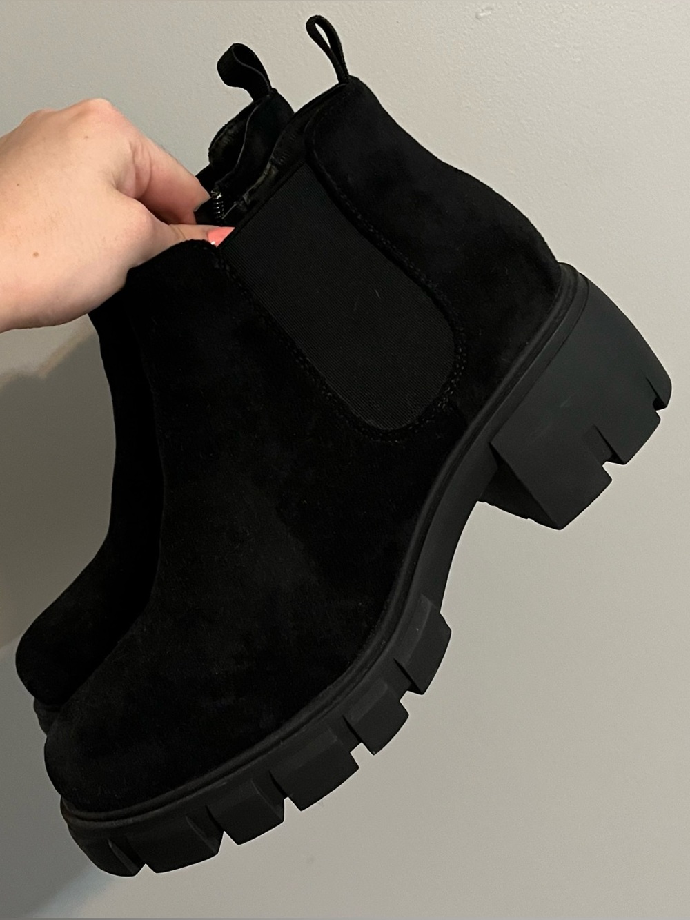 Black boots